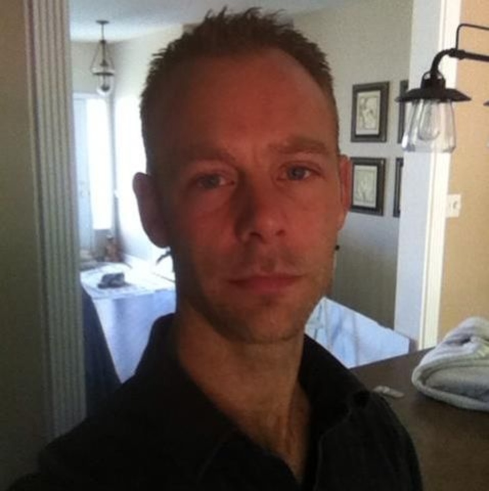 Meet your Posher, Mark